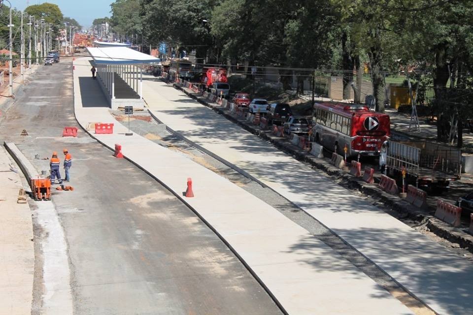 Metrobús: MOPC convocará a gerencia de empresa a fin de discutir planes para acelerar la obra