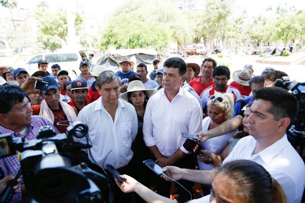 Campesinos exígen que se cumpla Principio de Acuerdo