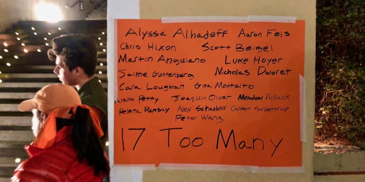 Estudiantes de Florida marcharán en demanda de mayor regulación de armas Estudiantes de Florida marcharán en demanda de mayor regulación de armas