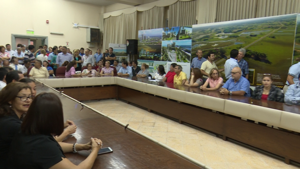 Irregularidades en el MOPC