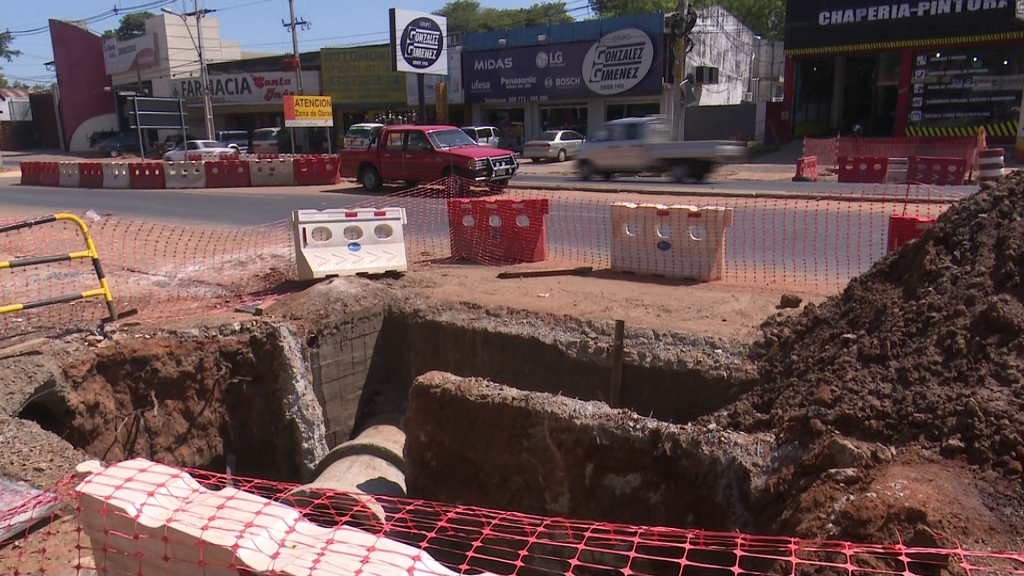 Comerciantes cansados del Proyecto Metrobus