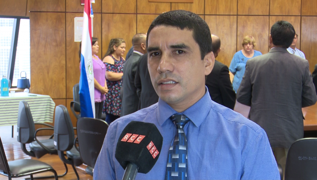 Ministros del Señor, oran por Paraguay Ministros del Señor, oran por Paraguay