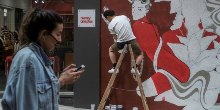 El arte callejero florece en Hong Kong