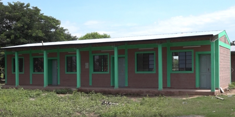 Planean habilitar clases para el séptimo grado en Rio Verde Planean habilitar clases para el séptimo grado en Rio Verde