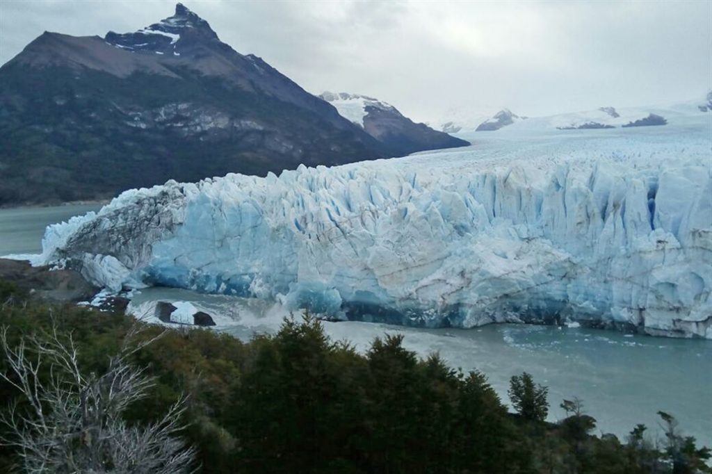 El arco del glaciar Perito Moreno cayó sin testigos en Argentina