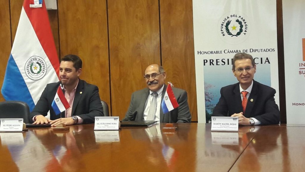 Convenio de cooperación entre SNPP y Cámara de Diputados