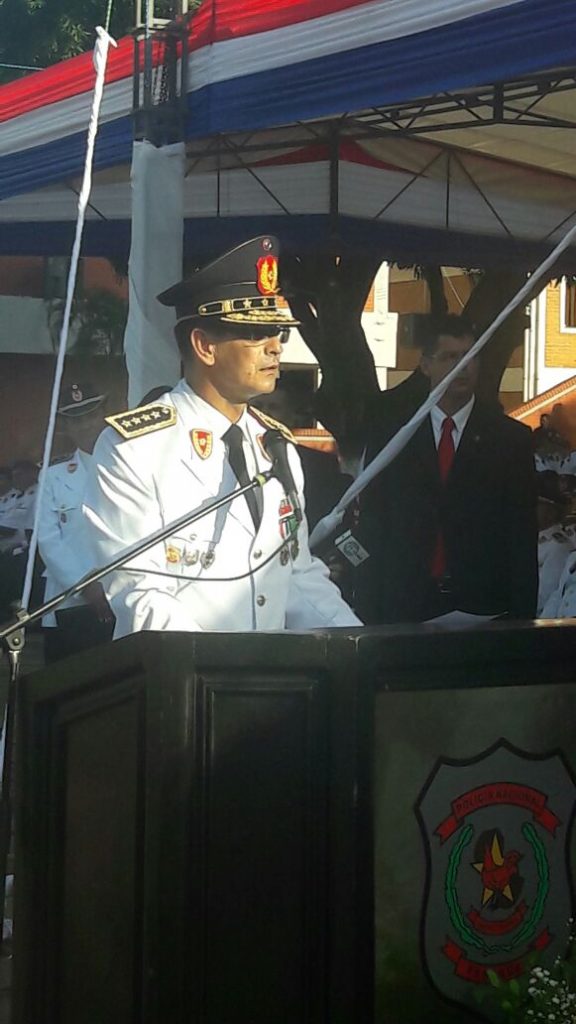 Policia Nacional: Entrega de bastones de mando a oficiales superiores