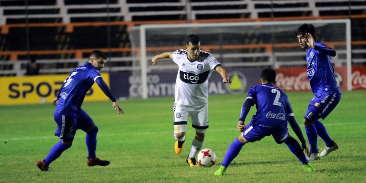 Olimpia, cómodo puntero, recibe a Sol de América en el cierre de la 8va fecha Olimpia, cómodo puntero, recibe a Sol de América en el cierre de la 8va fecha