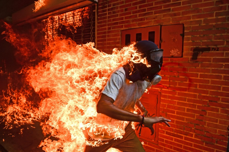 Foto de una Venezuela «en llamas», primer premio del World Press Photo 2018
