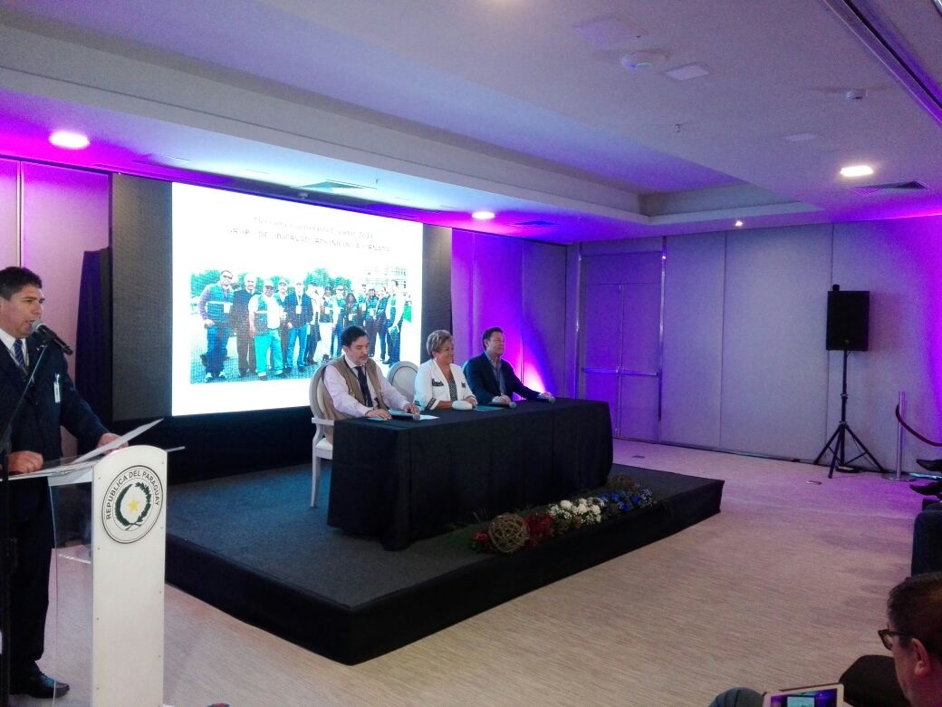 Presentan al jefe de la Misión Electoral de UNIORE