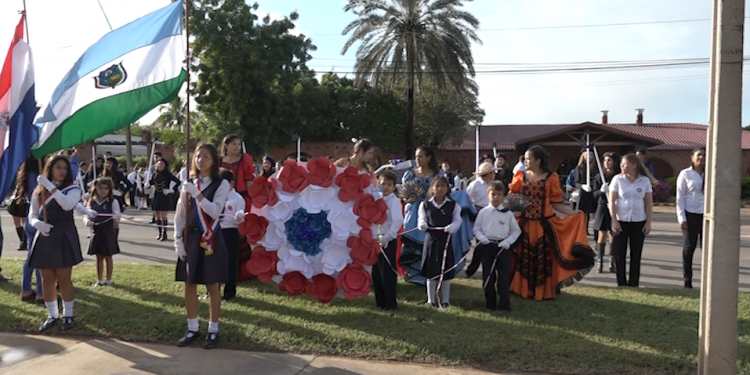 Siguen las actividades por el Día de la Patria y de la Madre Siguen las actividades por el Día de la Patria y de la Madre