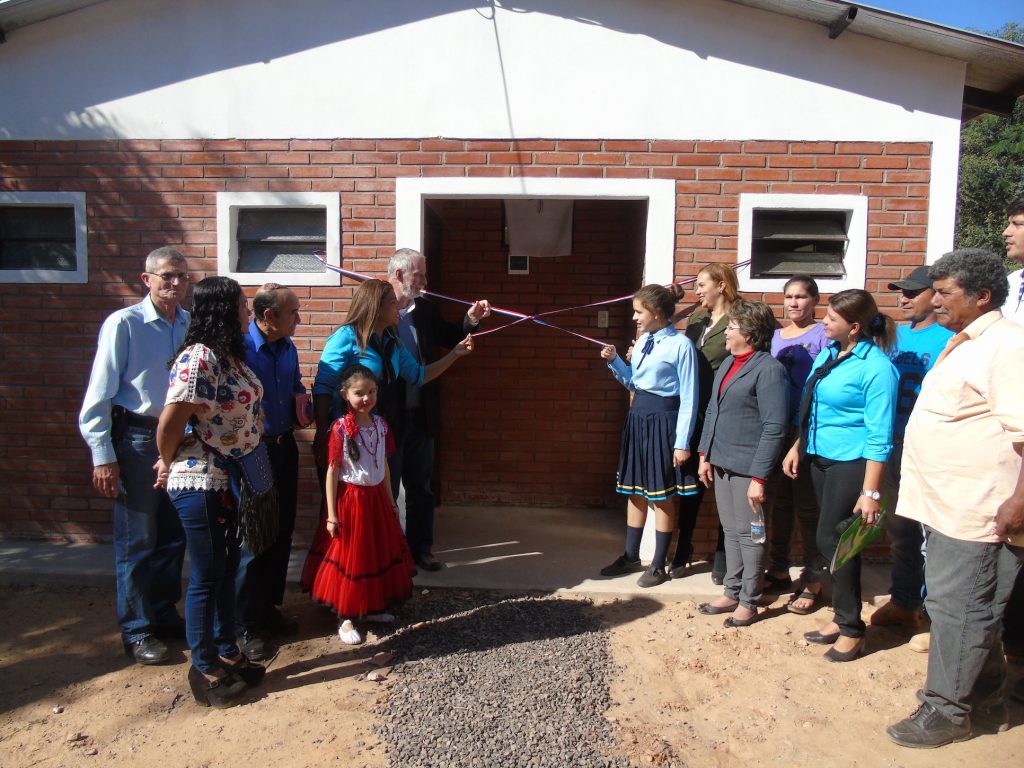 Loma Plata: Escuela Cornelius Sawatzky beneficiada con proyecto de FONACIDE Loma Plata: Escuela Cornelius Sawatzky beneficiada con proyecto de FONACIDE