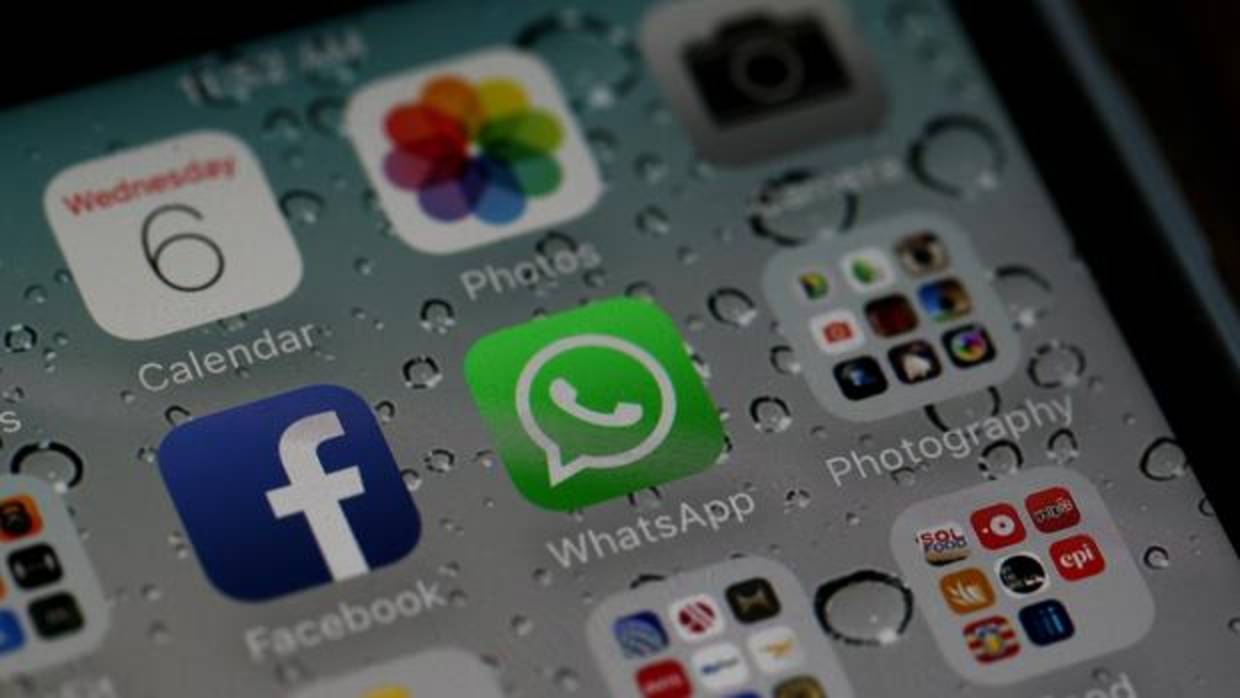 Cuidado con lo que compartes por Facebook y WhatsApp