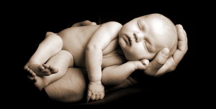 Diputados deciden en votación si se despenaliza el aborto en Argentina