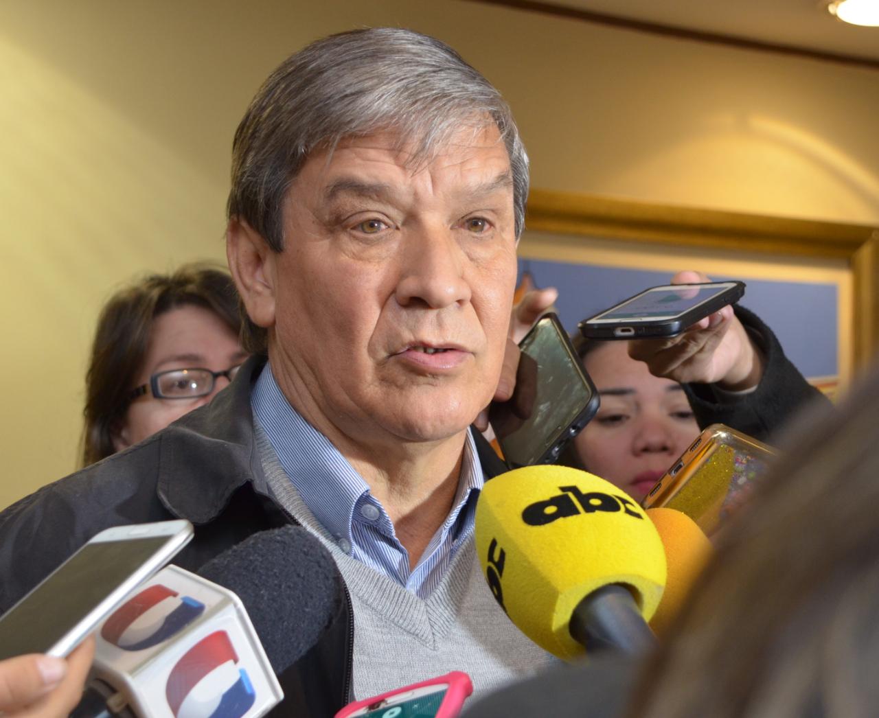 Senadores electos se reúnen para consensuar sobre temas de interés para la patria