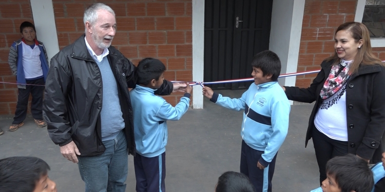 Aprovechan recursos del FONACIDE en el distrito de Loma Plata Aprovechan recursos del FONACIDE en el distrito de Loma Plata