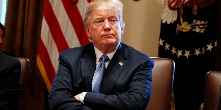 Corte Suprema valida decreto de Trump que bloquea entrada a ciudadanos de 6 países