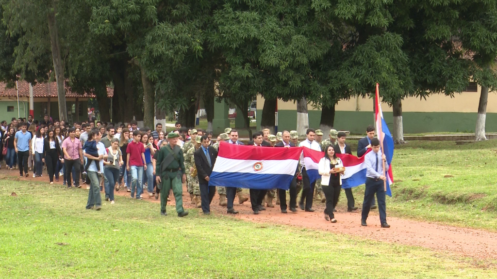 Civiles homenajearon a los Héroes del Chaco