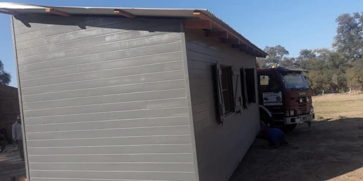 Una caseta móvil como aula para épocas de lluvia