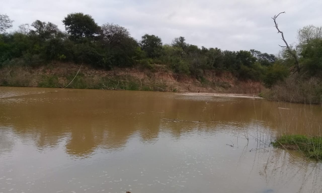 Aguas del Pilcomayo llegaron a Margariño y siguen avanzando hasta Gral. Díaz Aguas del Pilcomayo llegaron a Margariño y siguen avanzando hasta Gral. Díaz