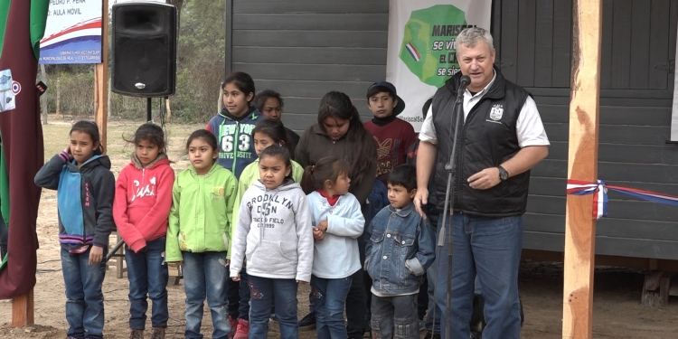 Pedro P. Peña: Retornan a clases con aula móvil
