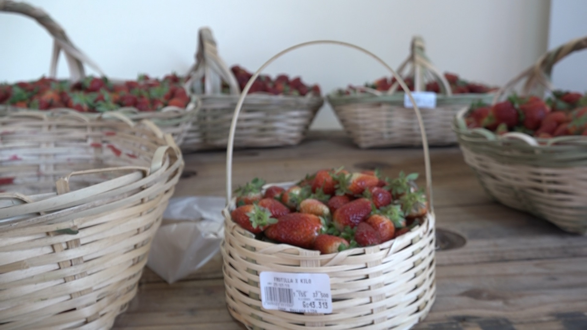 Neuland: Deliciosos postres en la Expo Frutilla