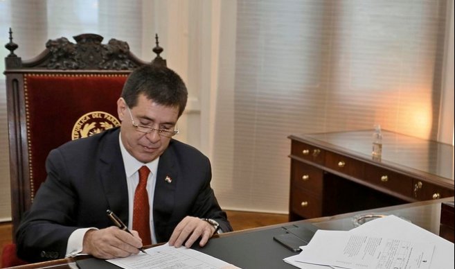 Veto parcial a jubilación VIP de parlamentarios