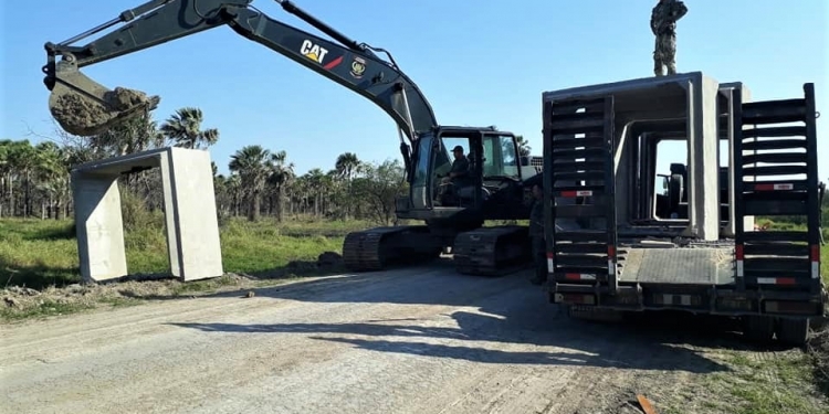 Priorizan mejoramiento de caminos en Alto Paraguay Priorizan mejoramiento de caminos en Alto Paraguay