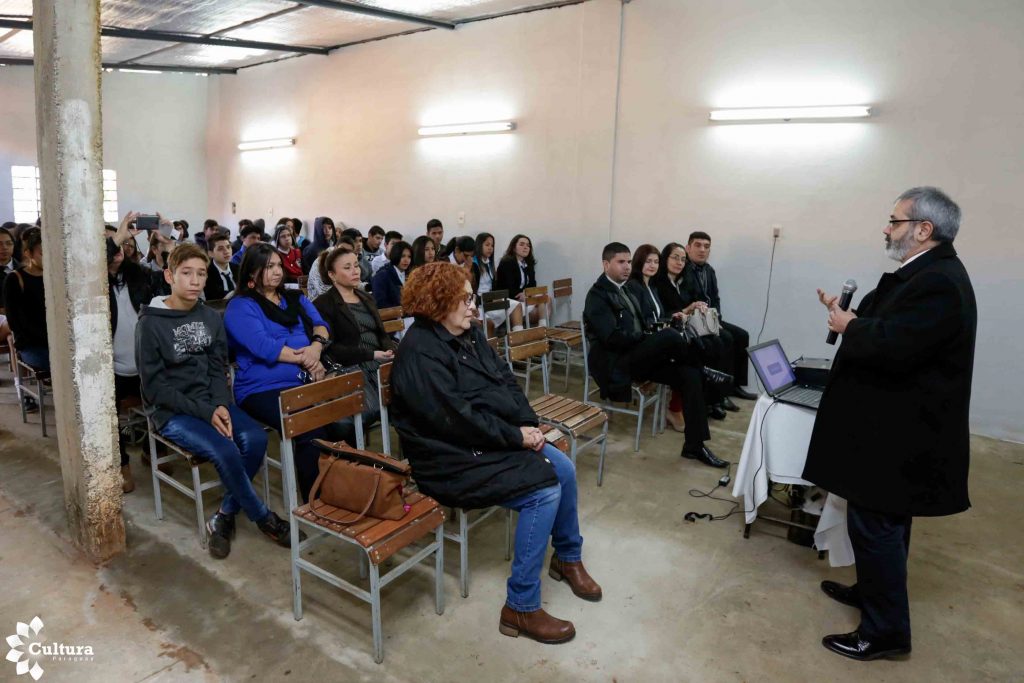 Cultura llega a las instituciones educativas del país