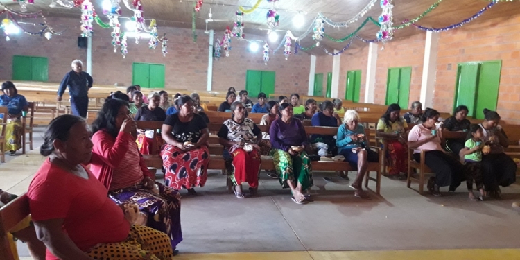 Activa participación y capacitación de mujeres en proyecto acueducto