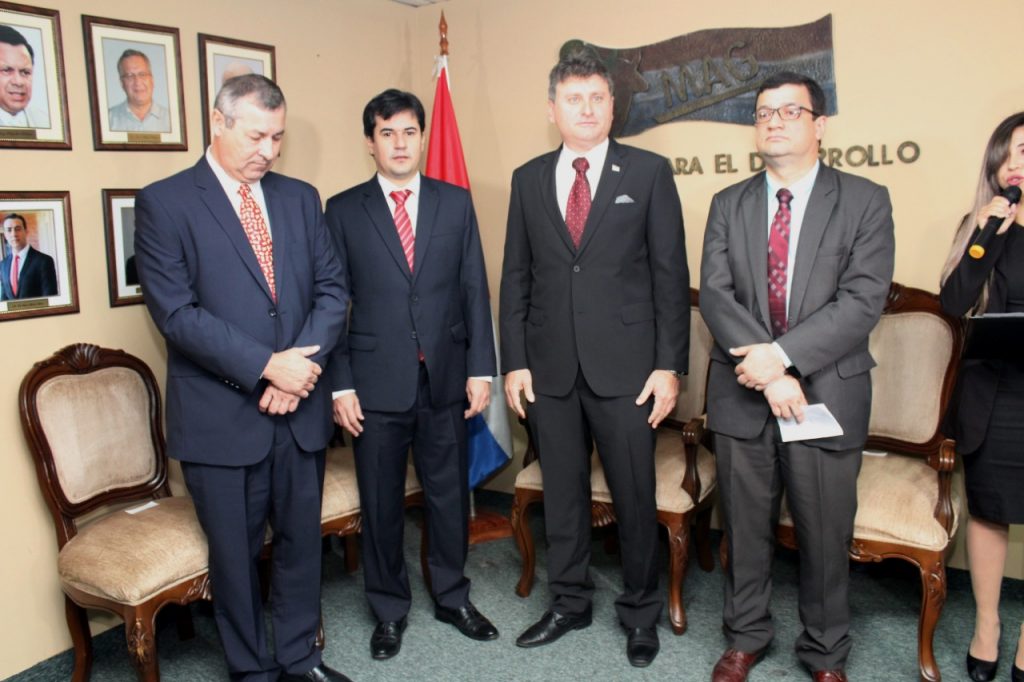 Asumió Denis Lichi como ministro de Agricultura y Ganadería