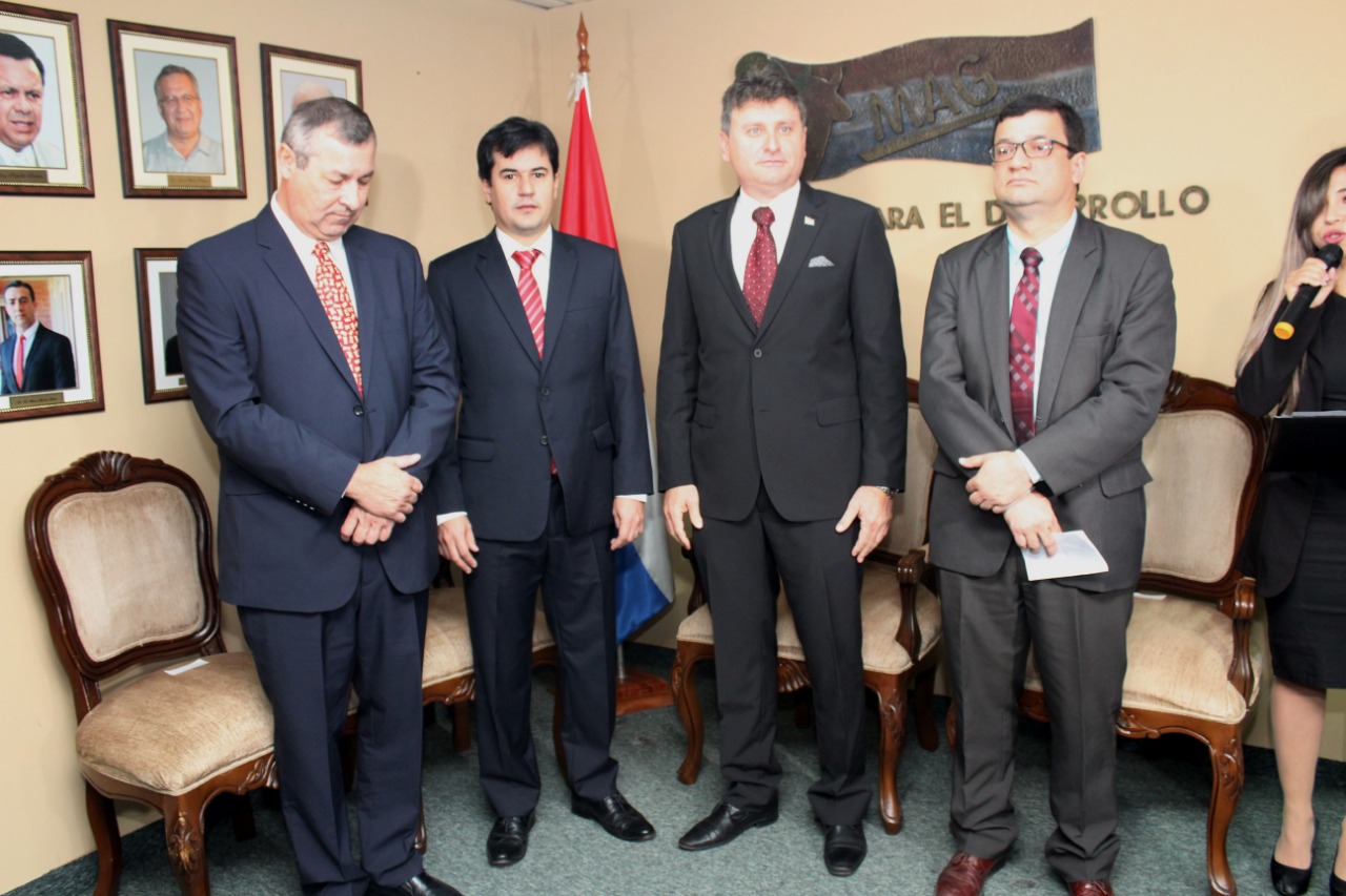 Asumió Denis Lichi como ministro de Agricultura y Ganadería