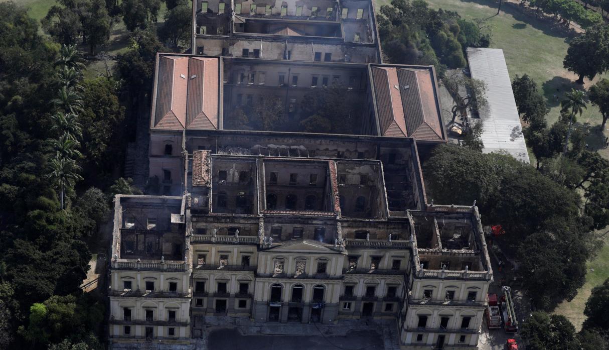 Brasil anuncia 2,4 millones de dólares para reconstruir Museo tras incendio