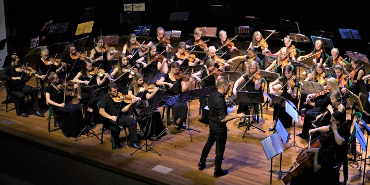 Primavera en Loma Plata: Bienvenida con arte, juventud y música
