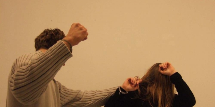 ¡Bloqueá la violencia! ¡Bloqueá la violencia!