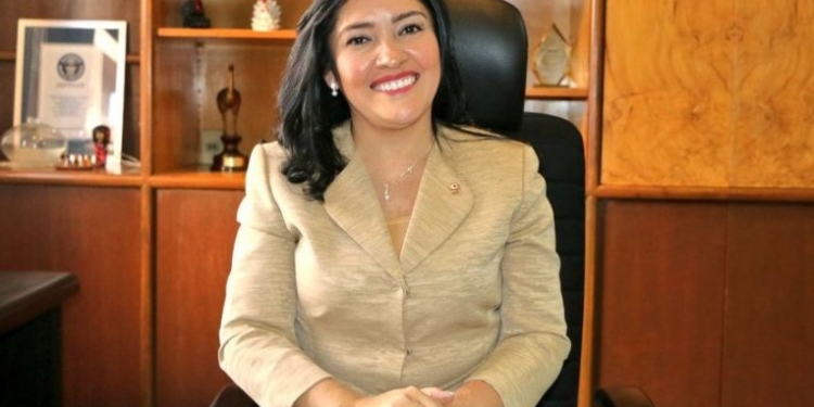 El Turismo es una de las actividades económicas más importantes del país El Turismo es una de las actividades económicas más importantes del país