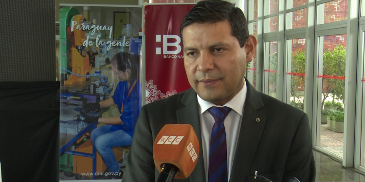 Conferencista estadounidense se reunió con autoridades nacionales Conferencista estadounidense se reunió con autoridades nacionales