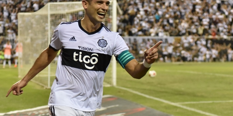 El puntero Olimpia llega a la fecha 16 cómodo a 5 puntos encima del escolta