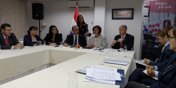 Educación recibe 15 millones de euros de la UE para mejora educativa Educación recibe 15 millones de euros de la UE para mejora educativa