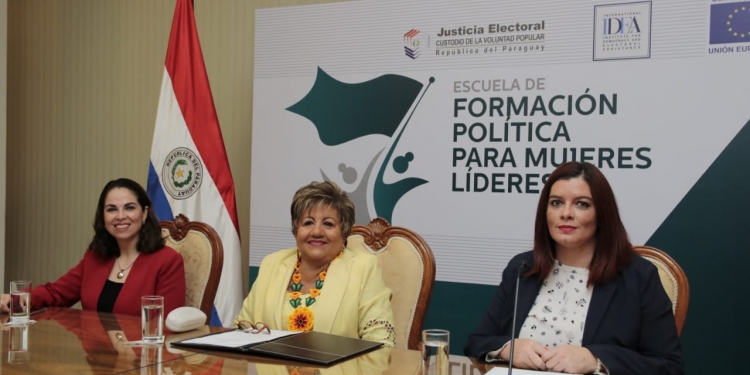 Presentan inscripción electrónica para la escuela de formación política para mujeres Presentan inscripción electrónica para la escuela de formación política para mujeres