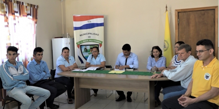 Irala Fernández: Lanzan el primer congreso de educación distrital