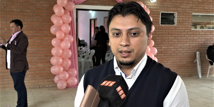 Chaco: Ante ausencia de mamógrafos, insistirán en el autoexamen