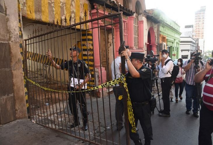 Confiscan celulares de vivienda donde se produjo crimen en Centro de Asunción
