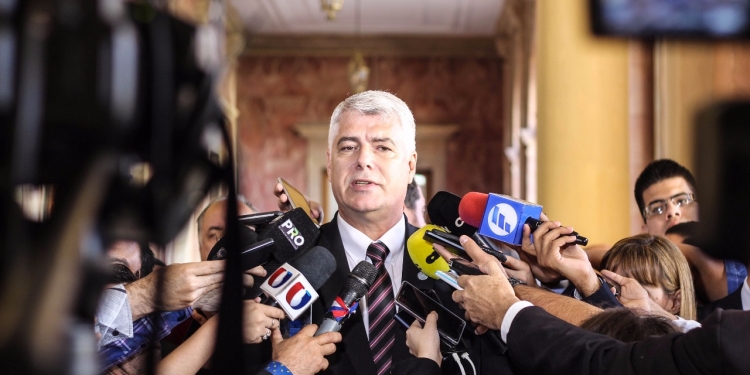 Ministro Wiens priorizará «traer tranquilidad a ciudadanía» en zona metrobús