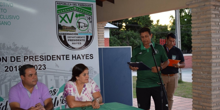 Presidente Hayes: Gobierno asume compromiso de culminar obras del estadio “Héroes de Boquerón”