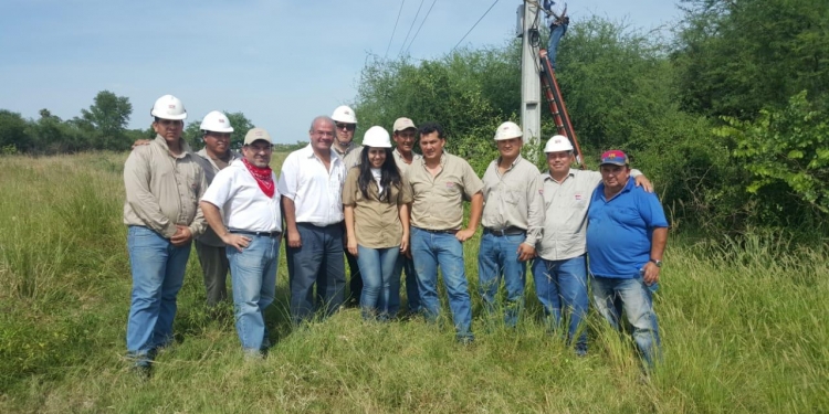 ANDE realiza con éxito segunda prueba piloto de comando satelital en el Chaco Paraguay