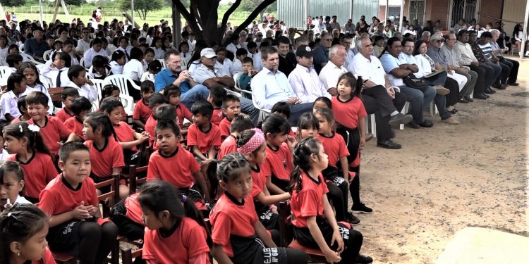 Inauguran complejo educativo en Uj’e Lhavos, fruto de la cooperación ciudadana