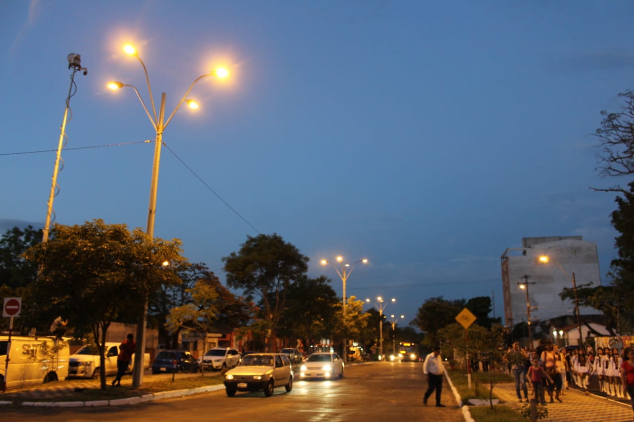 Inauguran proyecto de la operación “Luces Seguras” en Barrio Obrero