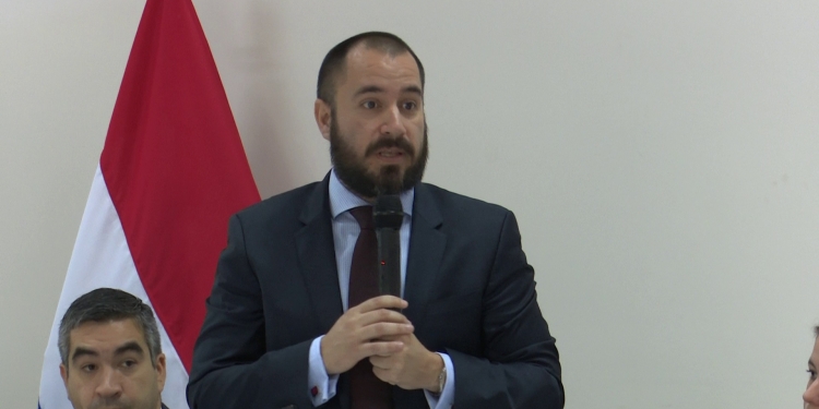 Ministerio del Ambiente plantea soluciones a problemáticas en reserva Morombi