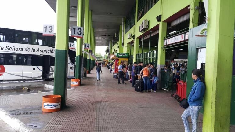 Dinatran libera horario de buses desde las 17 horas